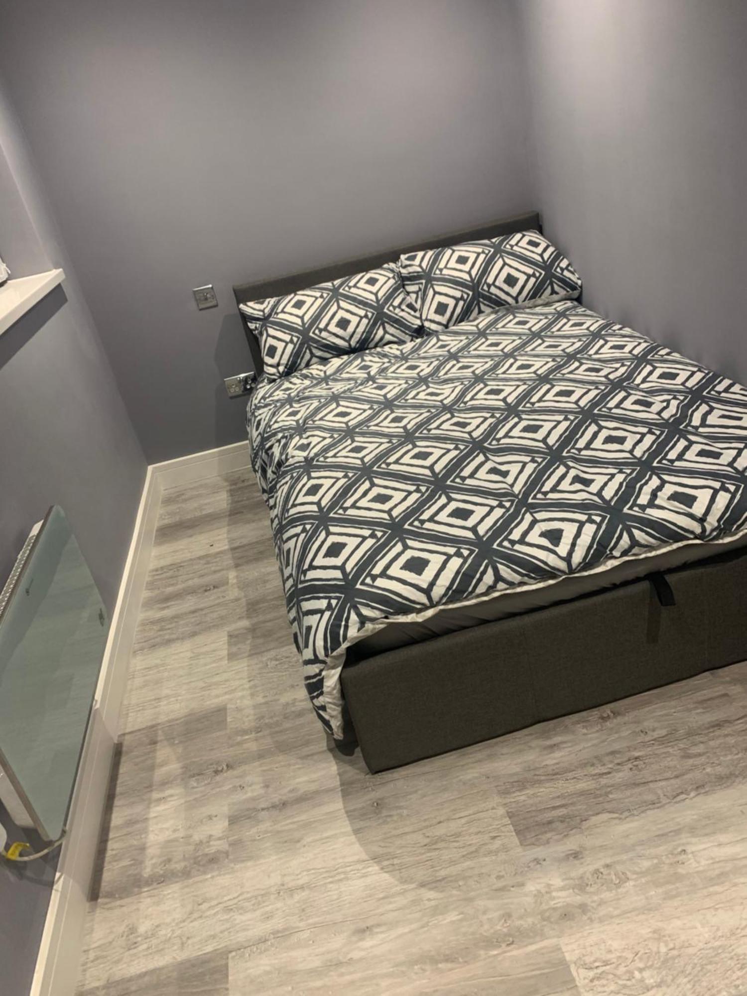 Ty Haf Apartment Aberdare Ngoại thất bức ảnh